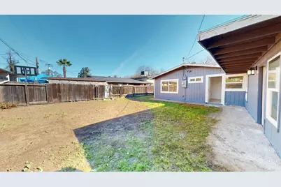 105 Pleasant Street, Modesto, CA 95354 - Photo 25