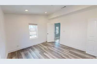 105 Pleasant Street, Modesto, CA 95354 - Photo 13