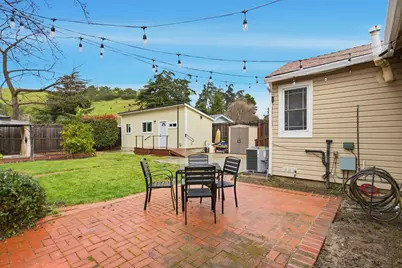 36930 Niles Boulevard, Fremont, CA 94536 - Photo 23