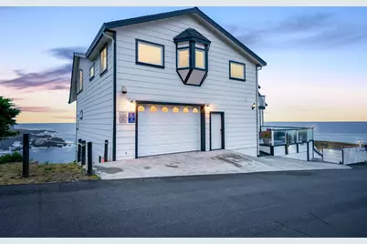 266 Dolphin Dr, Whitethorn, CA 95589 - Photo 5