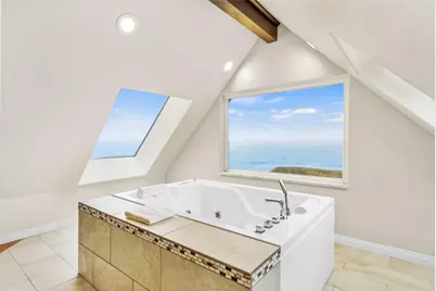 266 Dolphin Dr, Whitethorn, CA 95589 - Photo 21