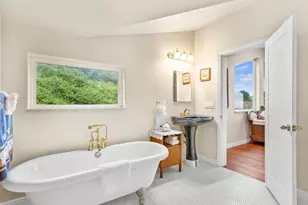 266 Dolphin Dr, Whitethorn, CA 95589 - Photo 23