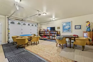 266 Dolphin Dr, Whitethorn, CA 95589 - Photo 51