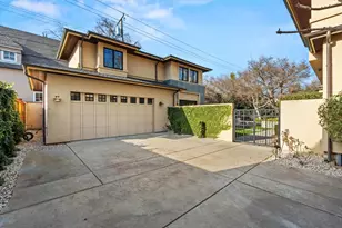 1422 40th St, Sacramento, CA 95819 - Photo 39