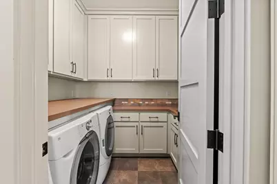 1422 40th Street, Sacramento, CA 95819 - Photo 31