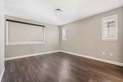 5649 Harveston Way, Sacramento, CA 95835 - Photo 11