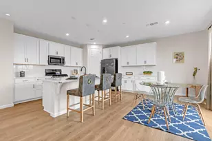 8308 Loyal Dr, Sacramento, CA 95829 - Photo 13