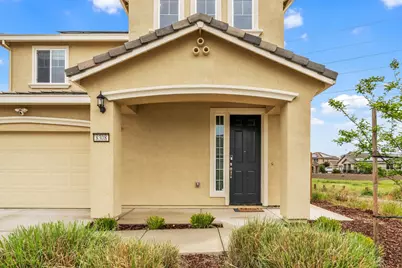 8308 Loyal Drive, Sacramento, CA 95829 - Photo 5