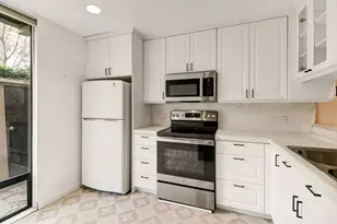 2224 Woodside Ln, Sacramento, CA 95825 - Photo 17