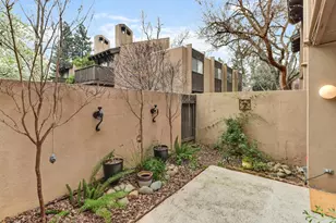 2224 Woodside Ln, Sacramento, CA 95825 - Photo 41