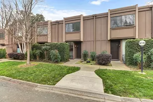 2224 Woodside Ln, Sacramento, CA 95825 - Photo 3