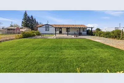 10118 Pioneer Avenue, Oakdale, CA 95361 - Photo 23