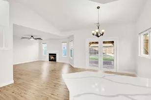 1725 Grassland Way, Modesto, CA 95358 - Photo 11