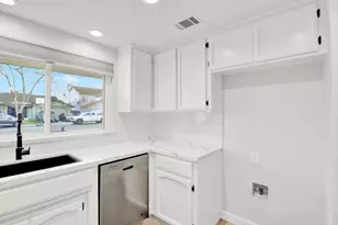 1725 Grassland Way, Modesto, CA 95358 - Photo 17