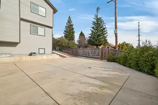 504 Del Monte Ct, El Dorado Hills, CA 95762 - Photo 43