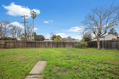 3425 N Kirk Street, Stockton, CA 95204 - Photo 21