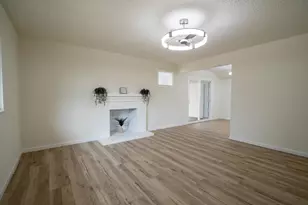 1305 Gerry Way, Roseville, CA 95661 - Photo 21