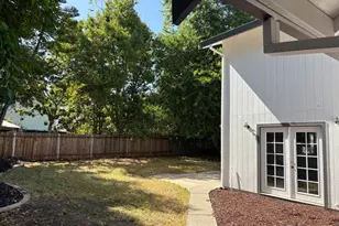 8111 Aztec, Antelope, CA 95843 - Photo 17