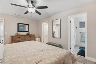 7999 La Riviera Dr, Sacramento, CA 95826 - Photo 23