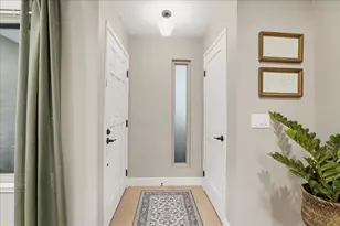 7999 La Riviera Dr, Sacramento, CA 95826 - Photo 7