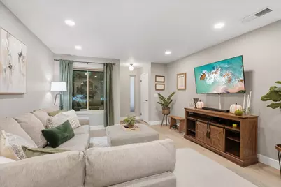 7999 La Riviera Drive, Sacramento, CA 95826 - Photo 9