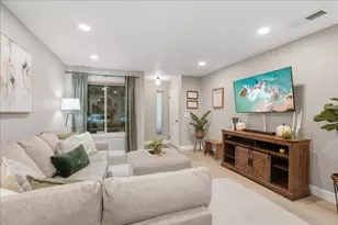 7999 La Riviera Dr, Sacramento, CA 95826 - Photo 9