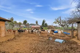 3902 Arch Rd, Stockton, CA 95215 - Photo 5