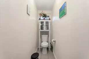 3902 Arch Rd, Stockton, CA 95215 - Photo 17