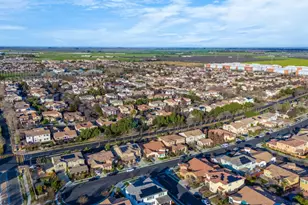 229 E Grazia Ave, Mountain House, CA 95391 - Photo 69