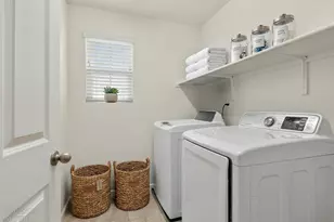 60 Vicenza Dr, Stockton, CA 95209 - Photo 29