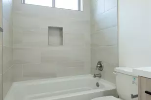 10318 Fox Borough Dr, Oakdale, CA 95361 - Photo 55