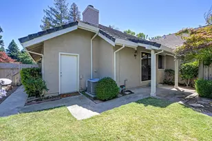 98 Las Positas Cir, Sacramento, CA 95831 - Photo 31