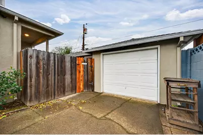 3118 61st, Sacramento, CA 95820 - Photo 35