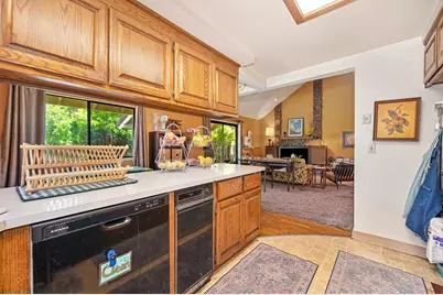 102 Las Positas Circle, Sacramento, CA 95831 - Photo 15