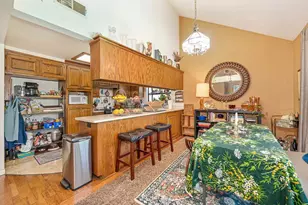 102 Las Positas Cir, Sacramento, CA 95831 - Photo 9