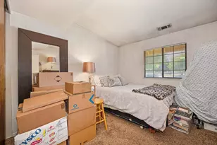 102 Las Positas Cir, Sacramento, CA 95831 - Photo 23