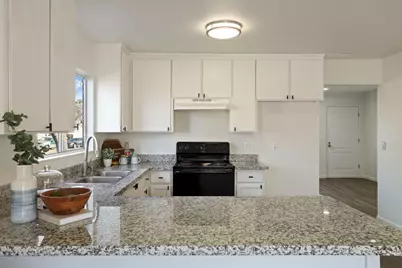 445 Royal Court, Tracy, CA 95376 - Photo 9