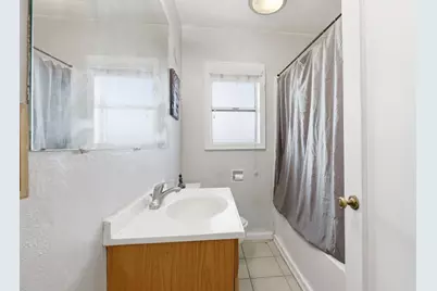 810 Hackberry Avenue, Modesto, CA 95354 - Photo 19