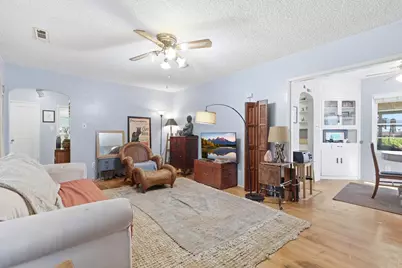 810 Hackberry Avenue, Modesto, CA 95354 - Photo 11