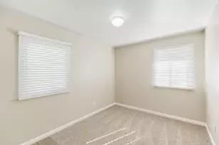 7080 21st Ave, Sacramento, CA 95820 - Photo 27