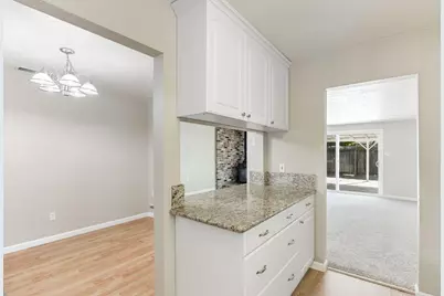 7080 21st Avenue, Sacramento, CA 95820 - Photo 17