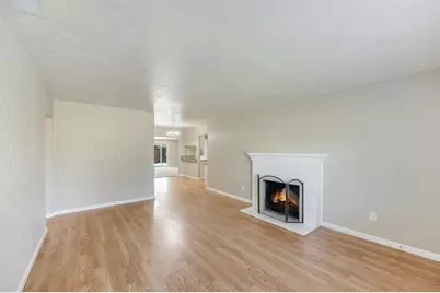 7080 21st Avenue, Sacramento, CA 95820 - Photo 7