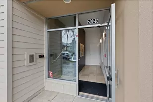 2025 S St, Sacramento, CA 95811 - Photo 43