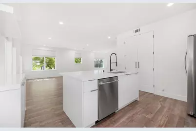 1431 W Street, Sacramento, CA 95818 - Photo 13