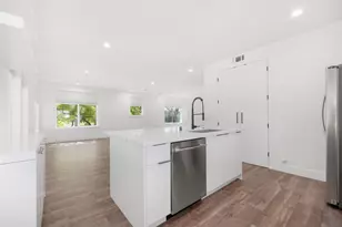 1431 W St, Sacramento, CA 95818 - Photo 13