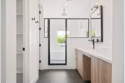 1431 W Street, Sacramento, CA 95818 - Photo 29