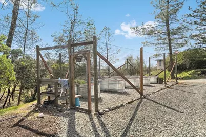 15666 Wolf Mountain Road, Grass Valley, CA 95949 - Photo 37