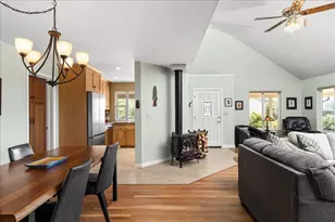 15666 Wolf Mountain Rd, Grass Valley, CA 95949 - Photo 13