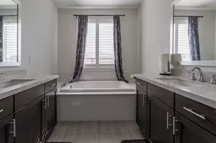 2269 Sierra Village Dr, Roseville, CA 95747 - Photo 15