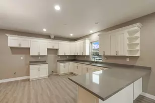 9879 Twin Creeks Ave, Stockton, CA 95219 - Photo 9